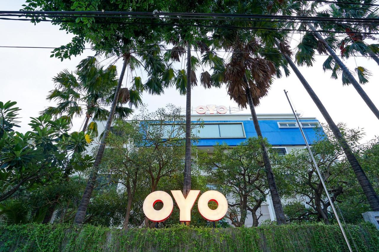 Oyo 197 Prime Royal Hotel Kapasari Exterior foto